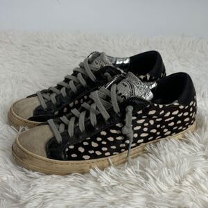 P448 Distressed Sneakers Women’s Size 40